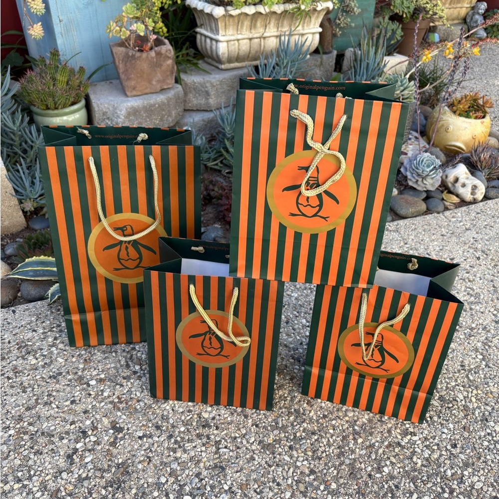 Original Penguin Gift Bags Set of 4